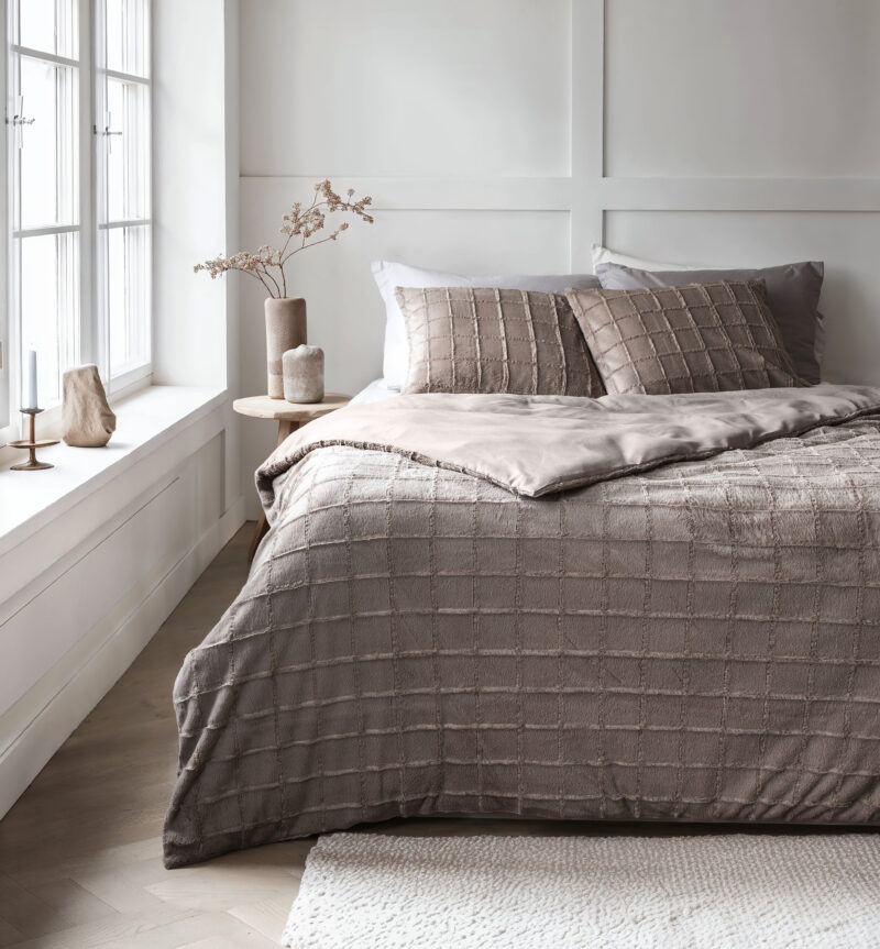 Sleeptime Faux Fur Check Taupe 140x200/220 cm - Afbeelding 17