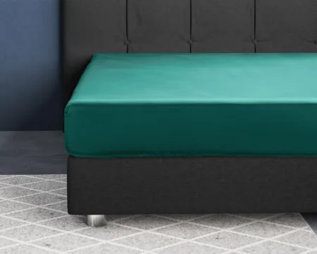 Primaviera Deluxe Satijnen Hoeslaken Donker Groen 160 x 200 cm