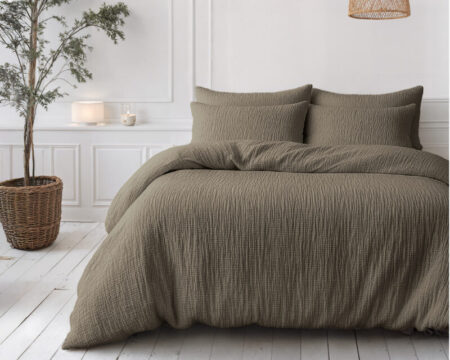 Sleeptime Lazy Dekbed Mousseline Taupe 200 x 200 Met Kussenslopen cm